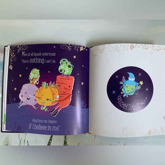 New Squasherella Halloween Children’s Hardcover Book With Necklace🎃 - Picture 13 of 13